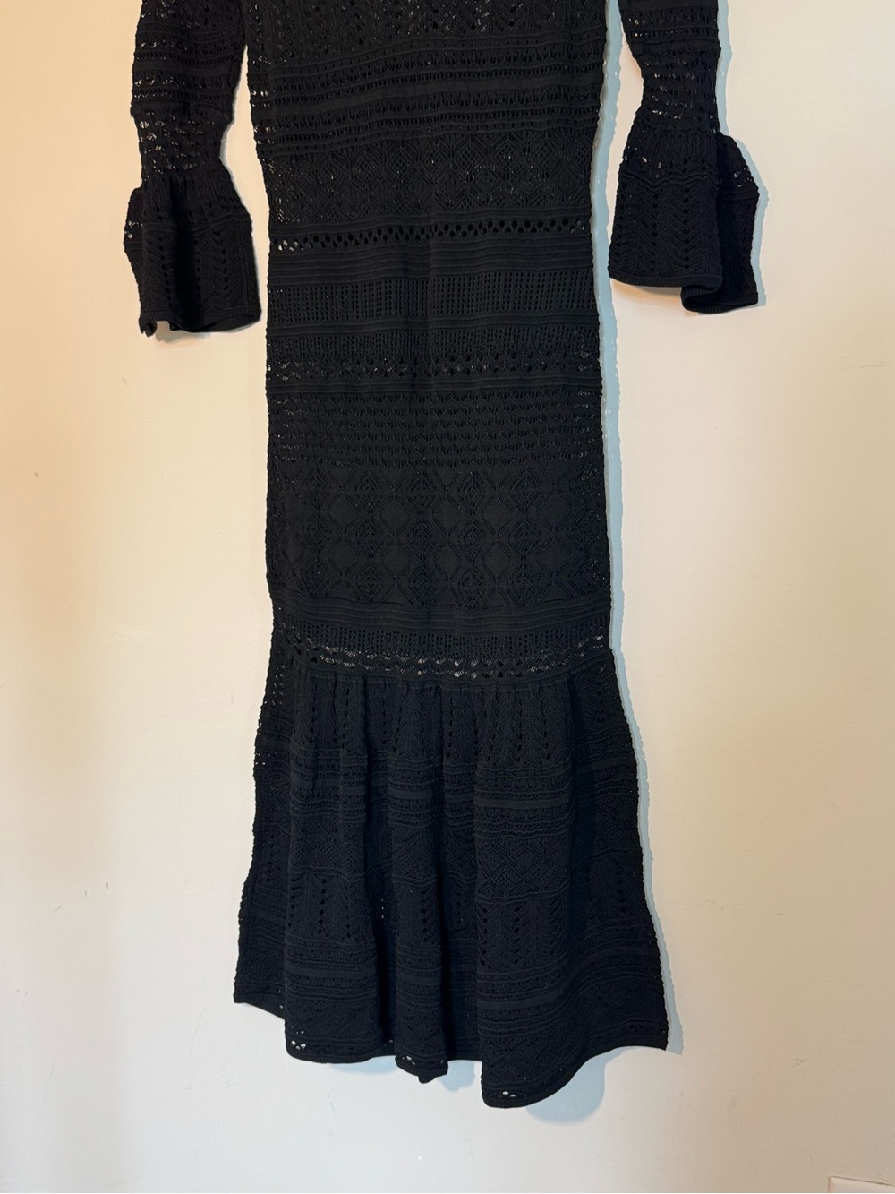 🖤 Alexis Darcie Black Crochet Mermaid Maxi Dress
Size Small - Picture 8 of 14